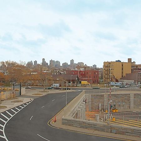 Brooklyn Motor Inn Ню Йорк Екстериор снимка