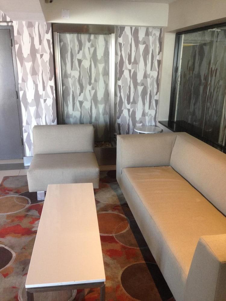 Brooklyn Motor Inn Ню Йорк Екстериор снимка