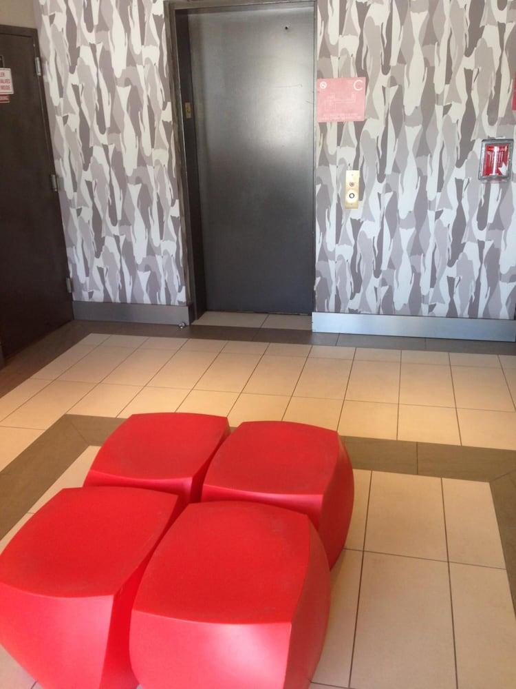 Brooklyn Motor Inn Ню Йорк Екстериор снимка