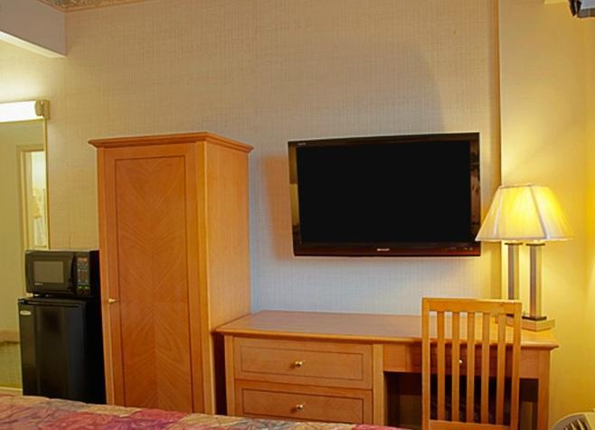 Brooklyn Motor Inn Ню Йорк Екстериор снимка