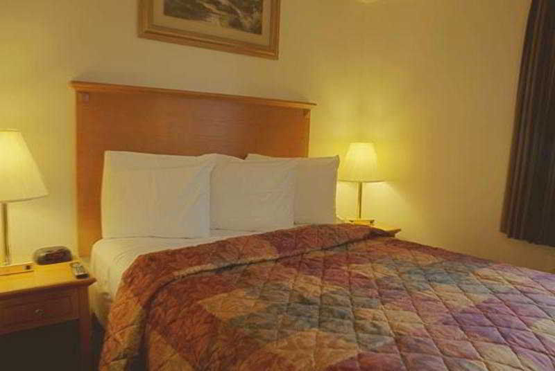 Brooklyn Motor Inn Ню Йорк Екстериор снимка
